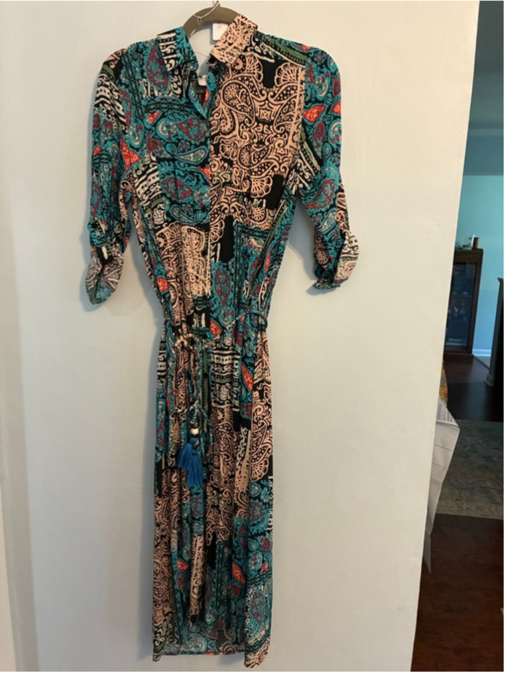 0256 NWT Size Small **Dress Forum** Turquoise Dress with Abstract Colors. - Picture 7 of 14